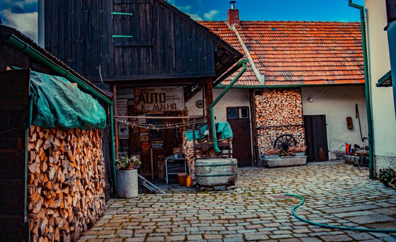 Penzion 1670 Nové Hrady 외부 사진